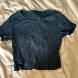 Uniqlo Blue Ribbed Crop T-Shirt